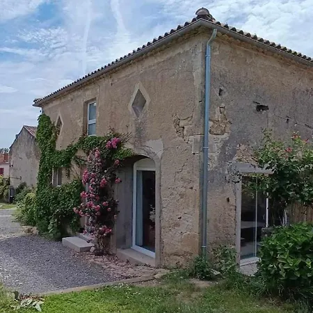Maison Irondas Guest house *