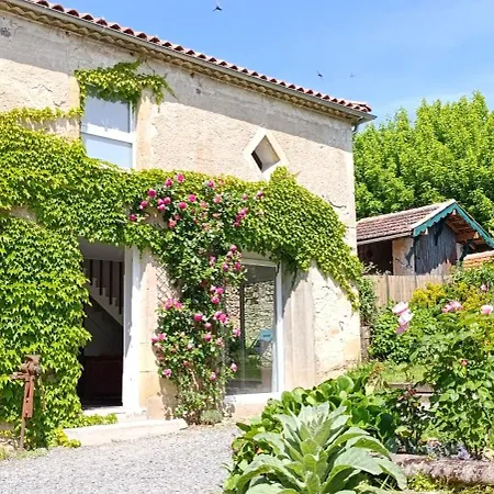 Maison d'hôtes Maison Irondas 3*